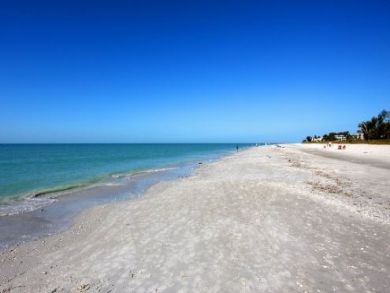 Sanibel 3 Bedroom Beach Front Vacation Rental Pool Gulf View